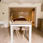 Maison Willem Tell Apartment