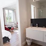 Maison Willem Tell דירה *