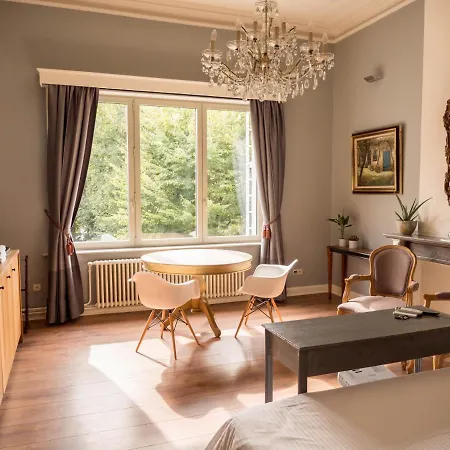 Maison Willem Tell Apartment